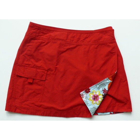 REVERSIBLE mini wrap skirt by H&M L.O.G.G. SPORT Red & Floral reverse Size S - Picture 1 of 6